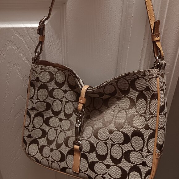 Coach 6091 Hampton Bag with clip, brown - Picture 2 of 5